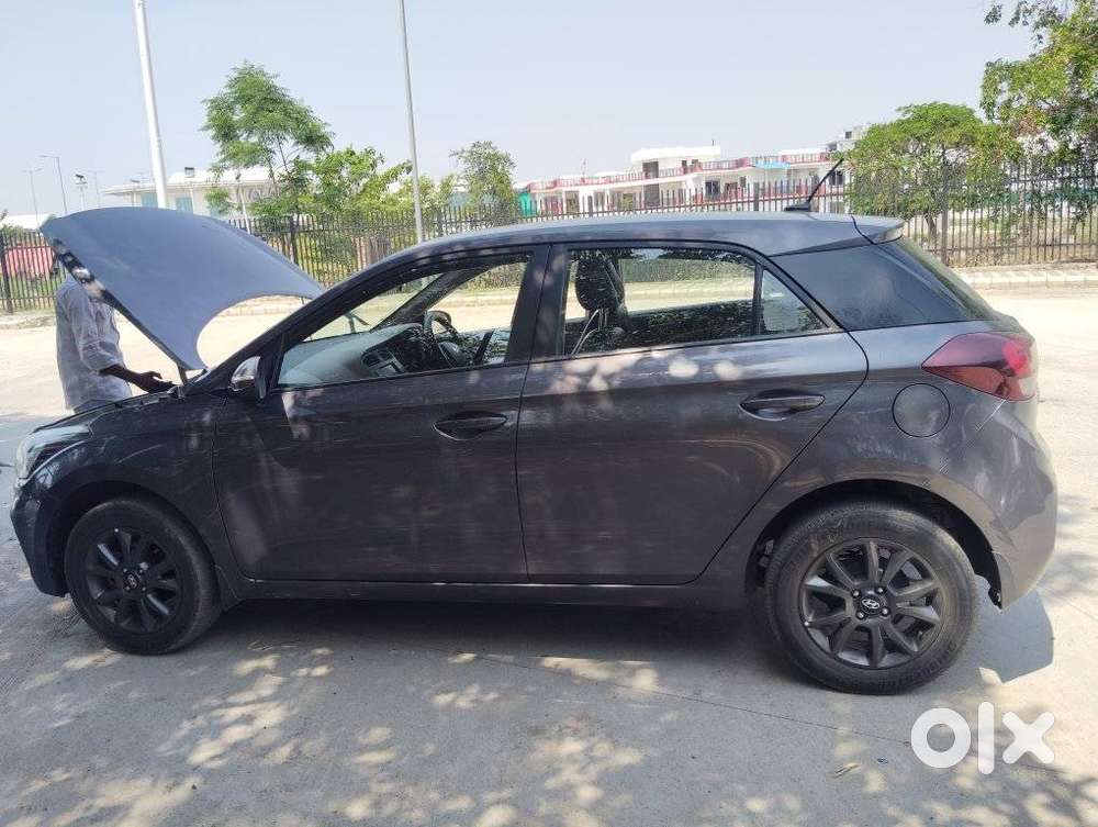 Hyundai I20 Sportz 1.2 Vtvt, 2020, Petrol