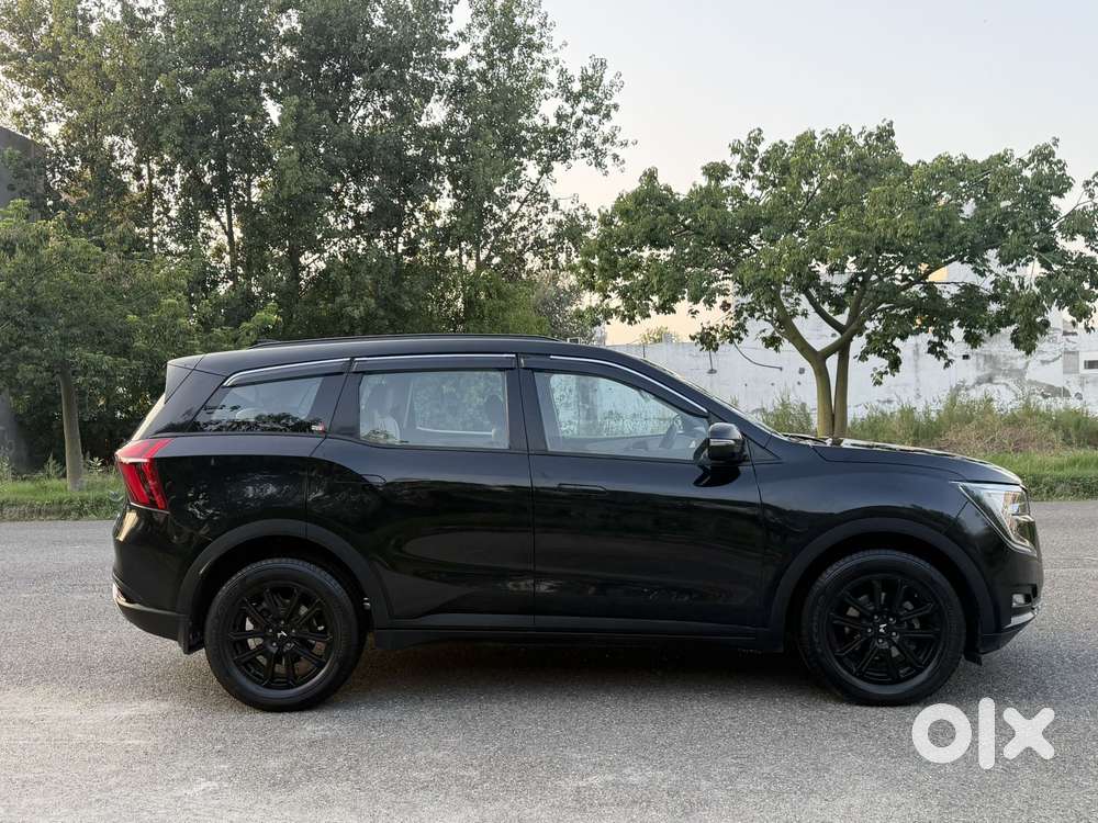 Mahindra Xuv700 2.2 Ax 7 Diesel At Str Awd, 2024, Diesel