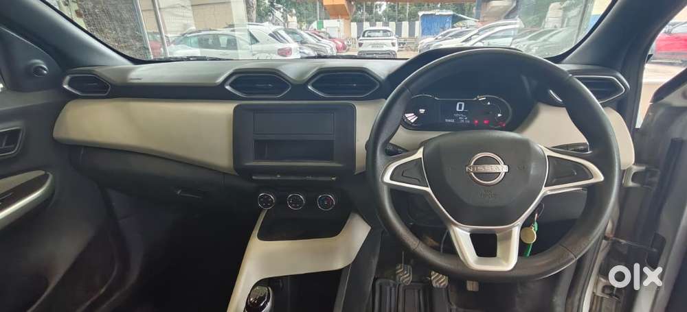 Nissan Magnite, 2022, Petrol