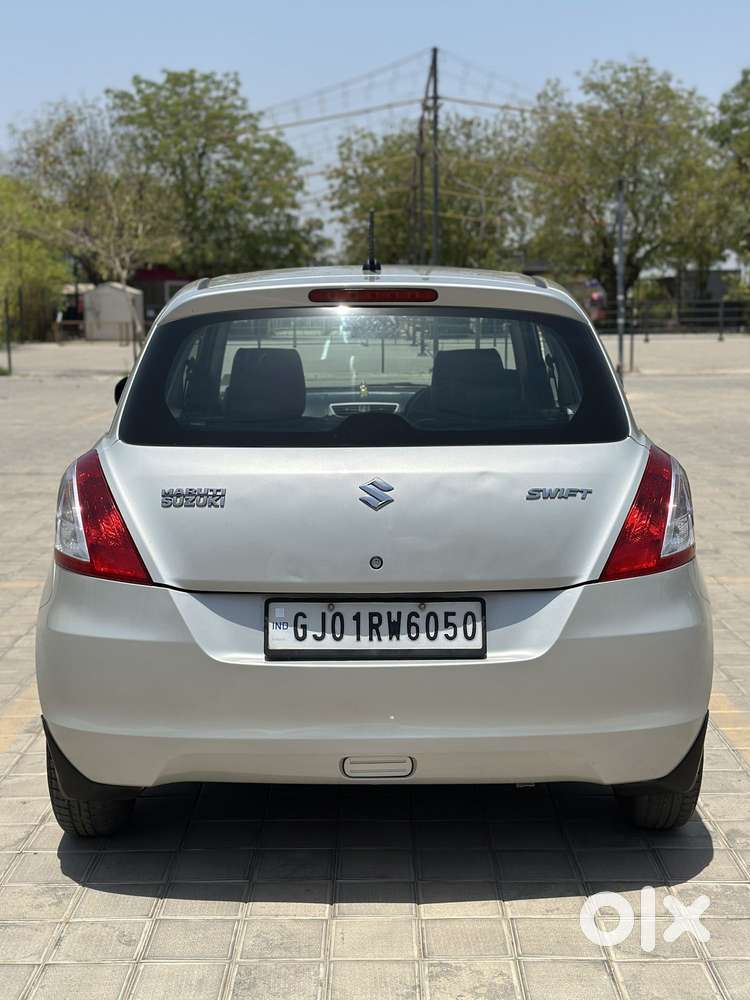 Maruti Suzuki Swift Lxi Option, 2017, Cng & Hybrids