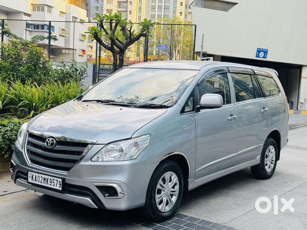 Toyota Innova 2.5 Gx (diesel) 7 Seater Bs Iv, 2015, Diesel