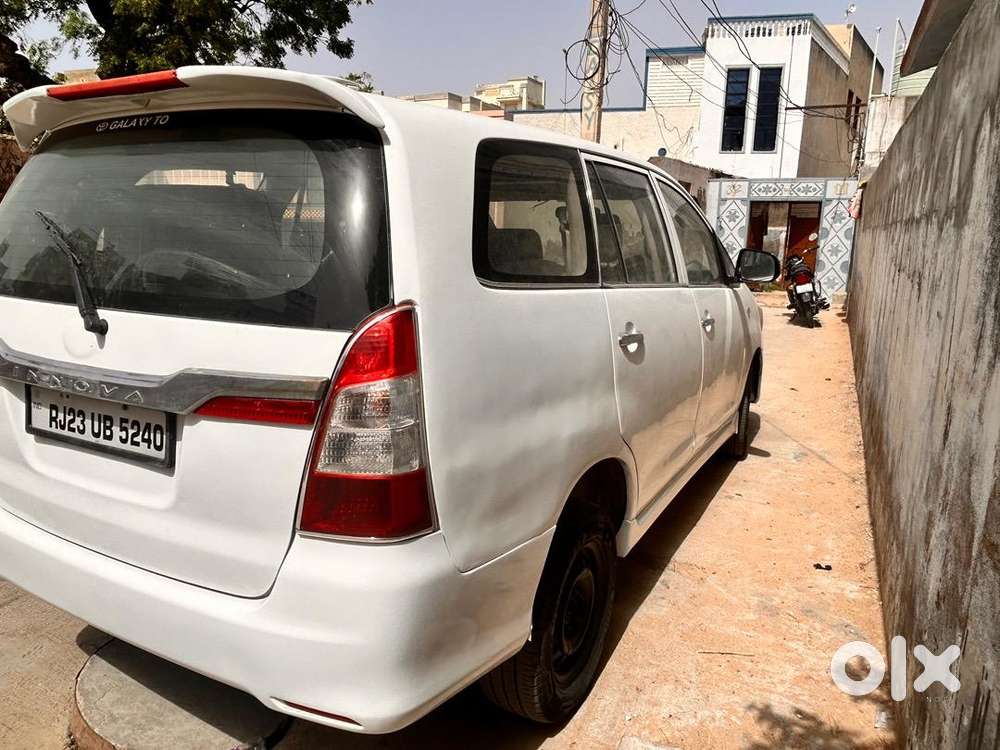 Toyota Innova 2013 G Variant Diesel Manual  8 Seater