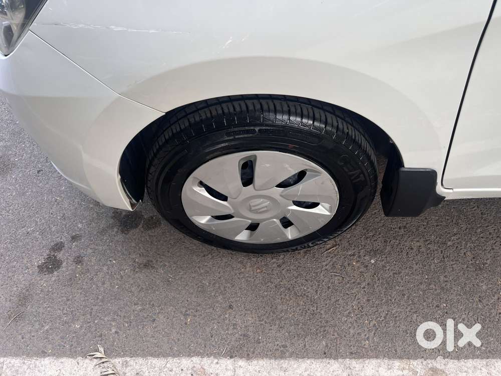 Maruti Suzuki Celerio Zxi Optional Amt, 2016, Petrol