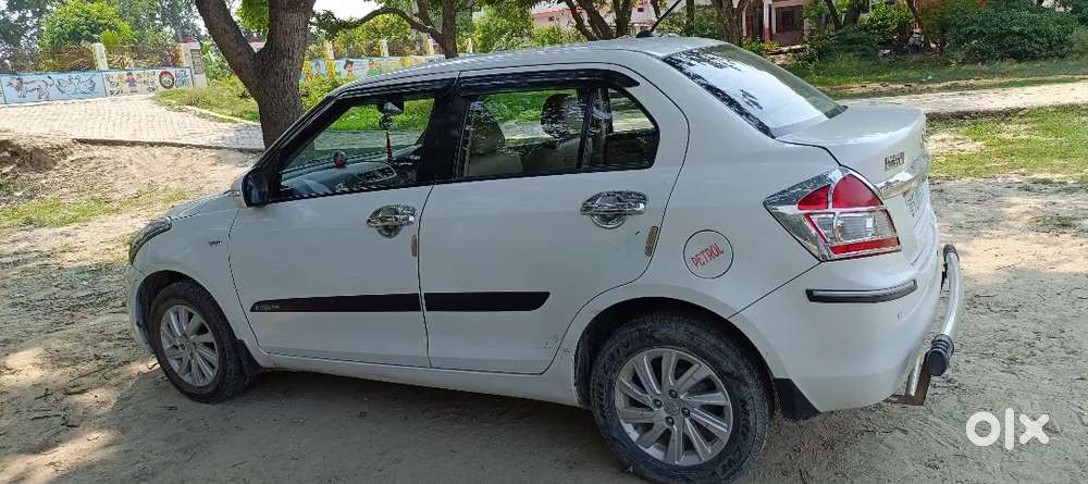 Maruti Suzuki Swift Dzire 2017 Petrol 93200 Km Driven Service Record