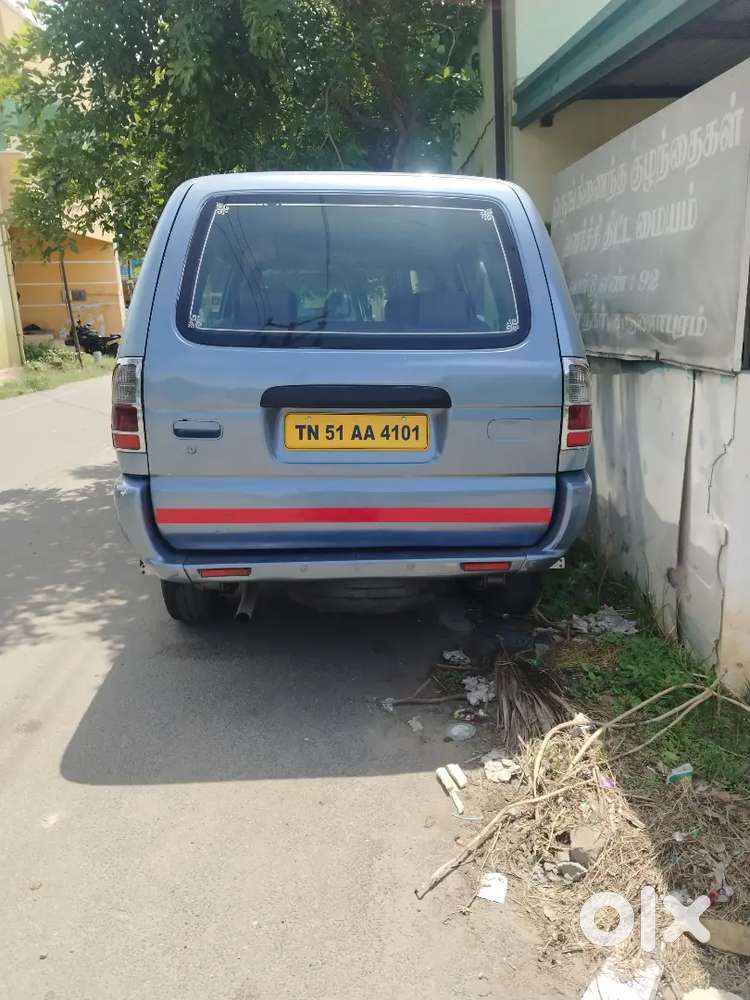 Chevrolet Tavera Neo 2013