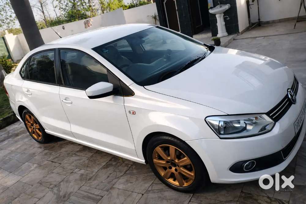 Volkswagen Vento 2011 Diesel . Vip Number Plate .