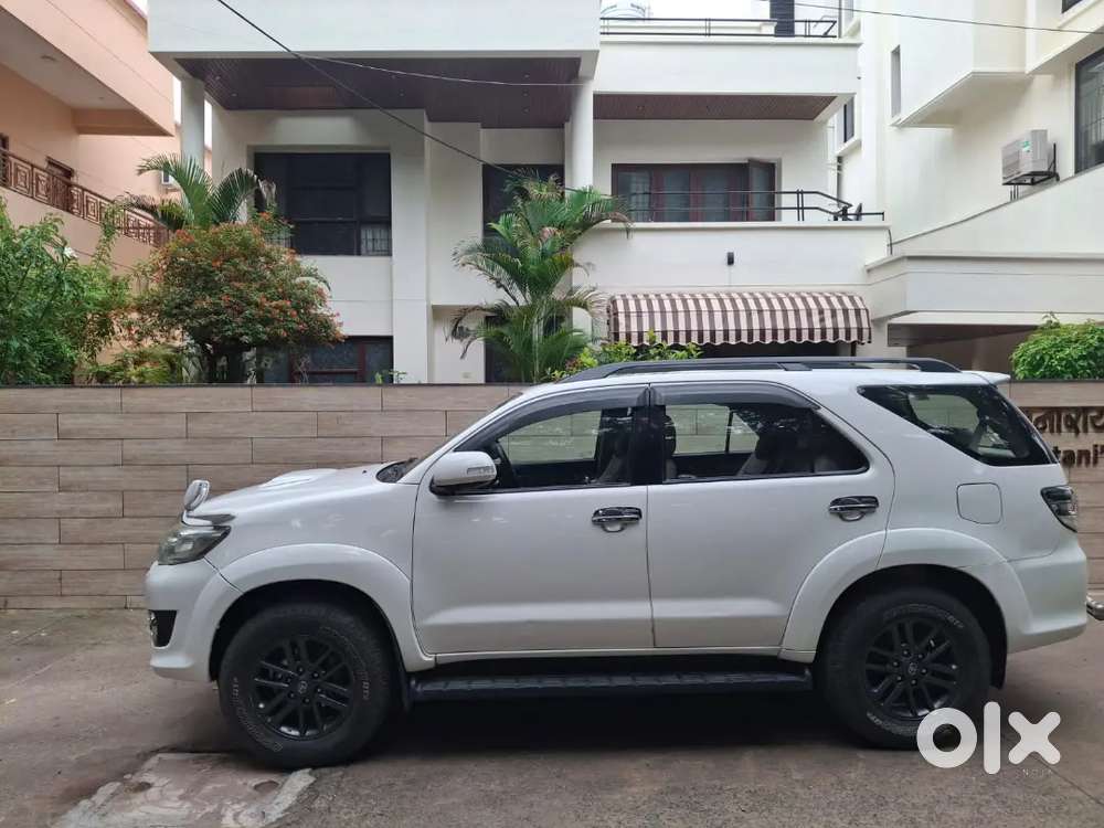 Toyota Fortuner Diesel 2016 Mt