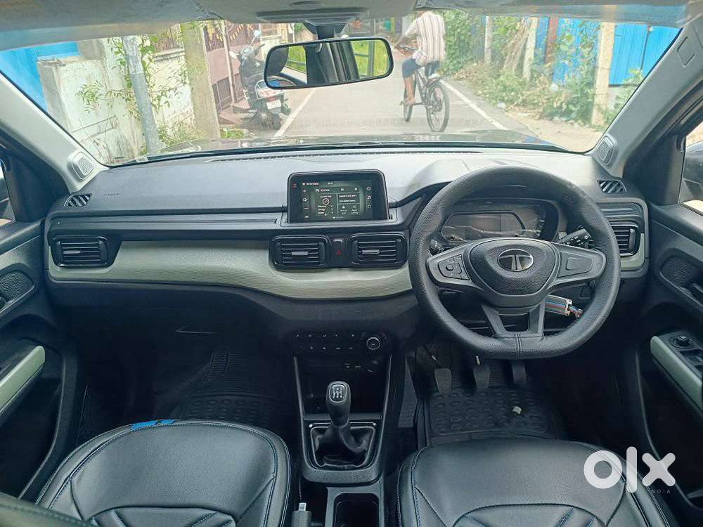 Tata Punch 1.2 Revotron Adventure Rhythm Pack Mt, 2025, Petrol
