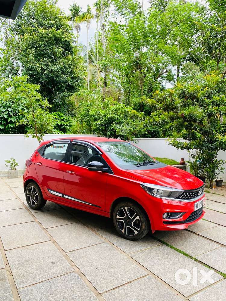 Tata Tiago Petrol 2023