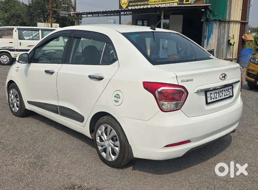 Hyundai Xcent Prime 2017 Cng & Hybrids 75212 Km Driven