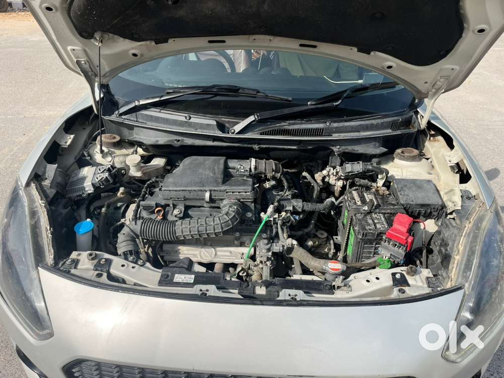 Maruti Swift Vxi 2024