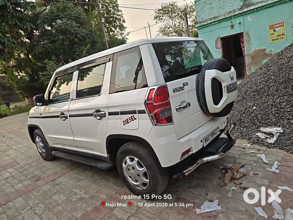 Mahindra Blero Neo N8