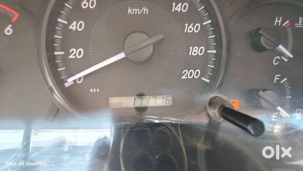 Toyota Innova 2.5 E Diesel Ps 8-seater, 2013, Diesel