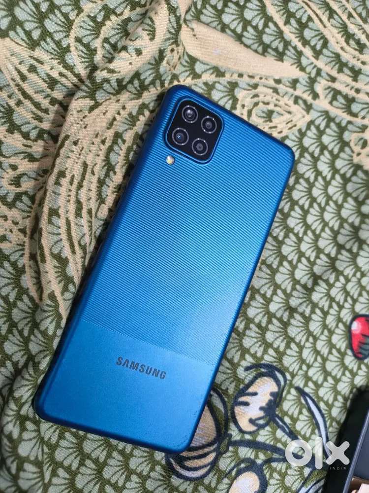 Samsung galaxy A12