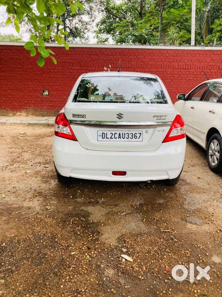 Maruti Suzuki Swift Dzire 1.2 Vxi Bsiv, 2014, Petrol