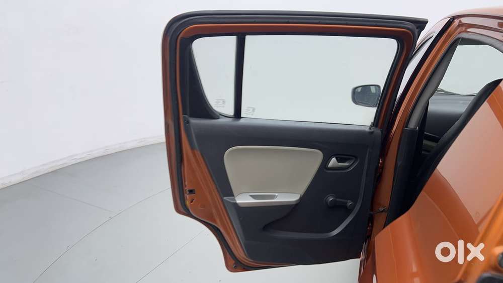 Maruti Suzuki Alto K10 1.0 Vxi Amt, 2015, Petrol