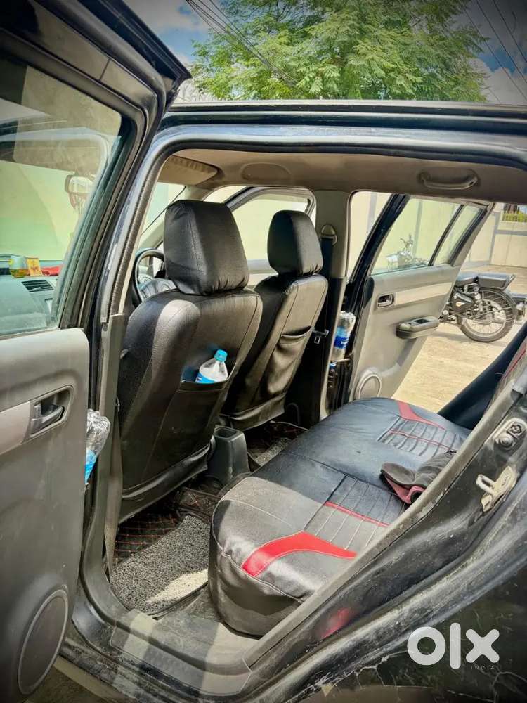 Maruti Suzuki Swift 2006 Petrol 136900 Km Driven