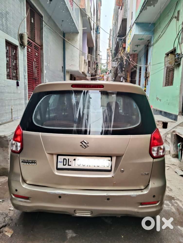 Maruti Suzuki Ertiga Lxi, 2012, Petrol