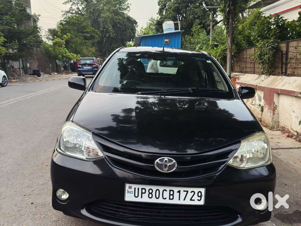 Toyota Etios Liva G, 2012, Petrol