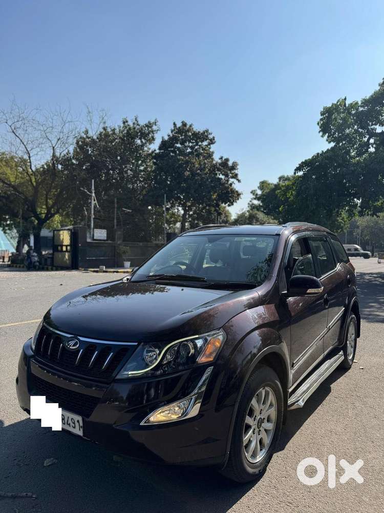 Mahindra Xuv500 W8 Dual Tone, 2015, Diesel