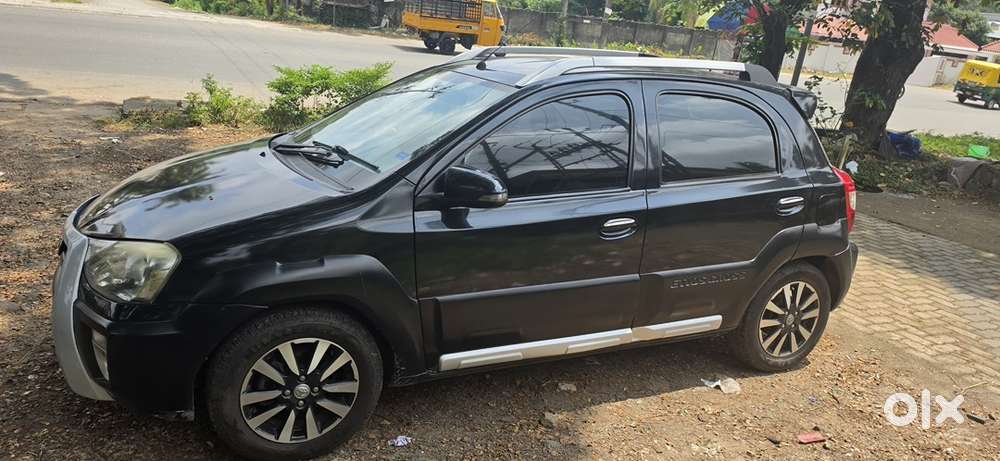 Toyota Etios Cross Best Condition.