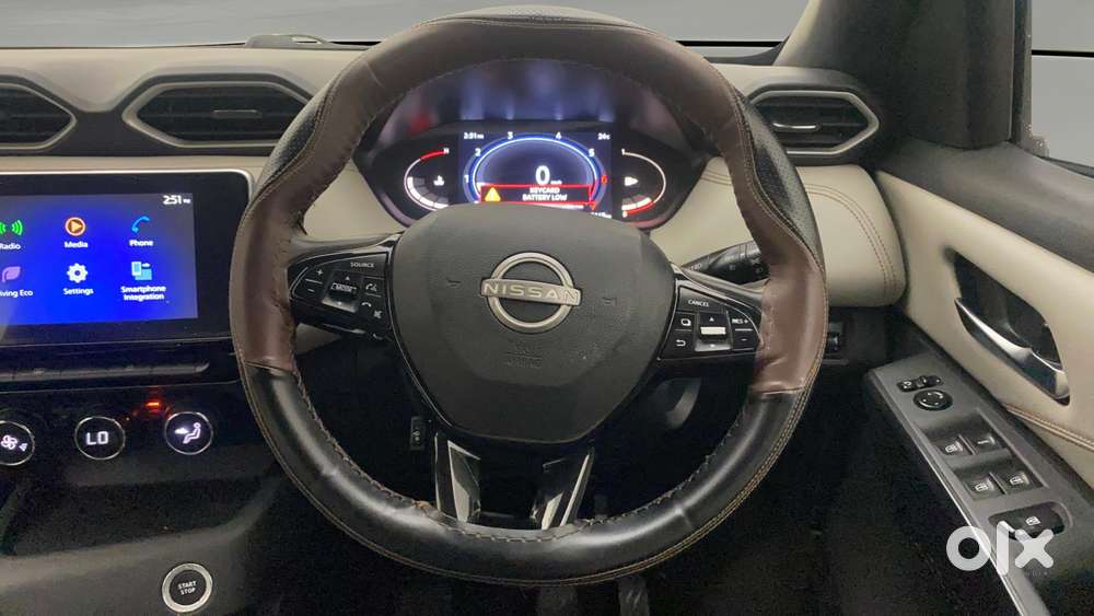 Nissan Magnite Kuro Edition 1.0 Turbo Petrol Cvt, 2024, Petrol