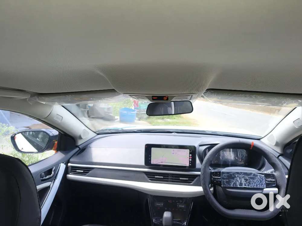 Tata Nexon Petrol 6 Amt 2026