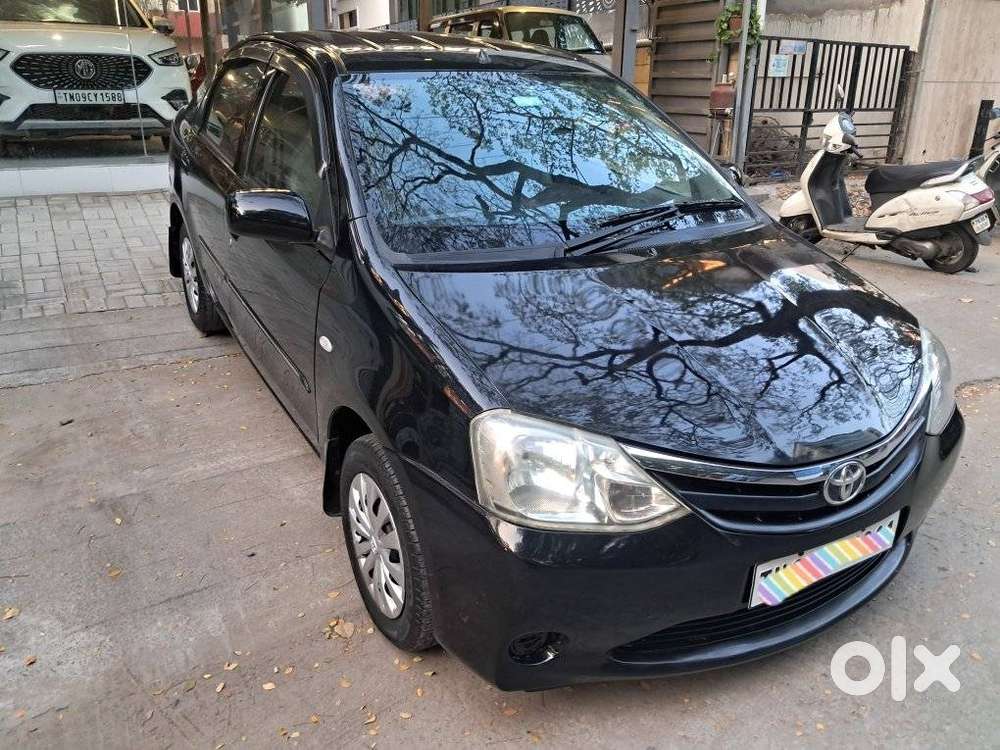 Toyota Etios 2010-2012 G Safety, 2011, Petrol