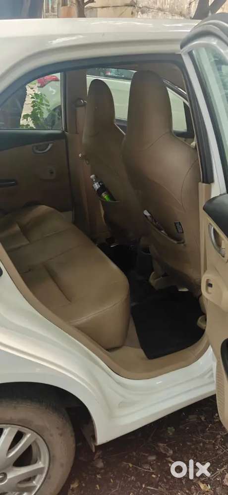 Honda Brio Vx (o) 2014 At Well Maintained