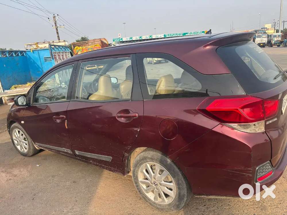 Honda Mobilio 2014 Diesel 130000 Km Driven