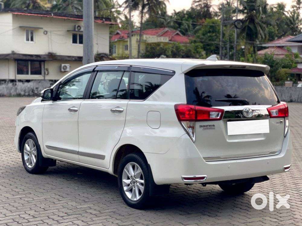 Toyota Innova Crysta 2.4 V 7 Str, 2018, Diesel