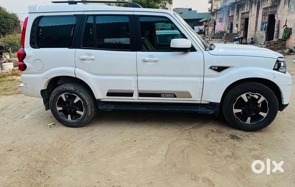 Mahindra Diesel Car 2024