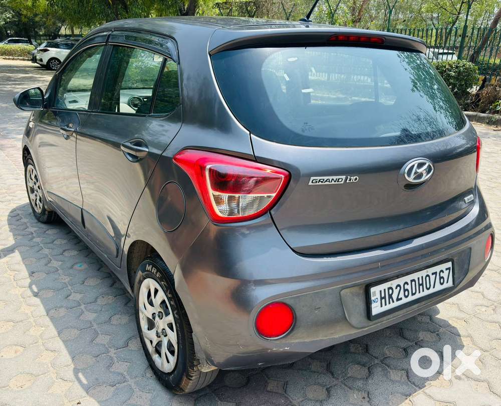Hyundai Grand I10 2013-2016 At Sportz, 2017, Petrol