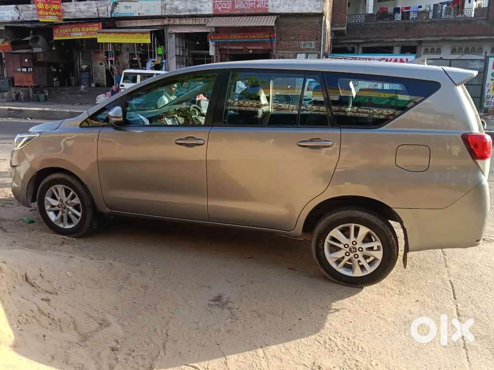 Toyota Innova Crysta 2016 Diesel Manual