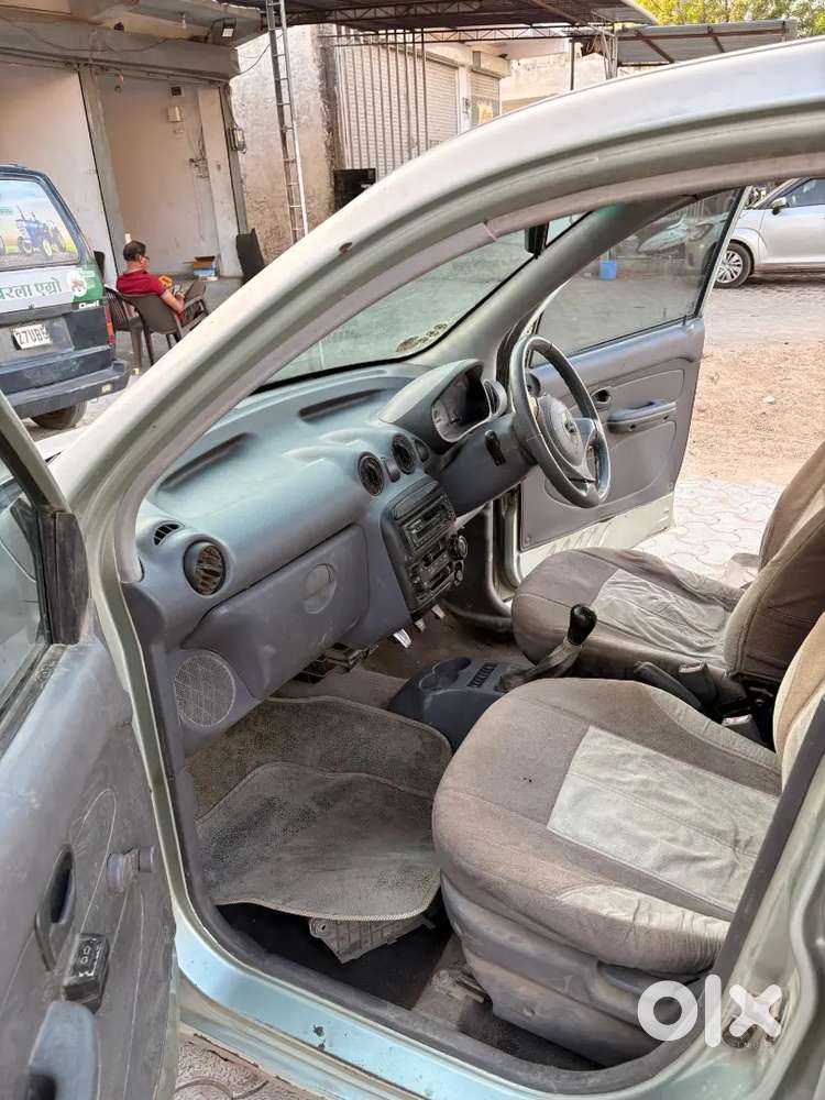 Hyundai New Santa Fe 2004 Lpg 90000 Km Driven