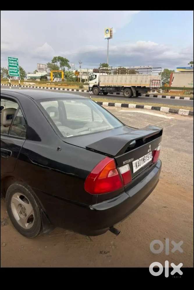 Mitsubishi Lancer 2003 Petrol Well Maintained