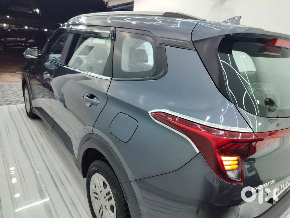 Kia Carens 1.4 Prestige 7 Str, 2023, Petrol