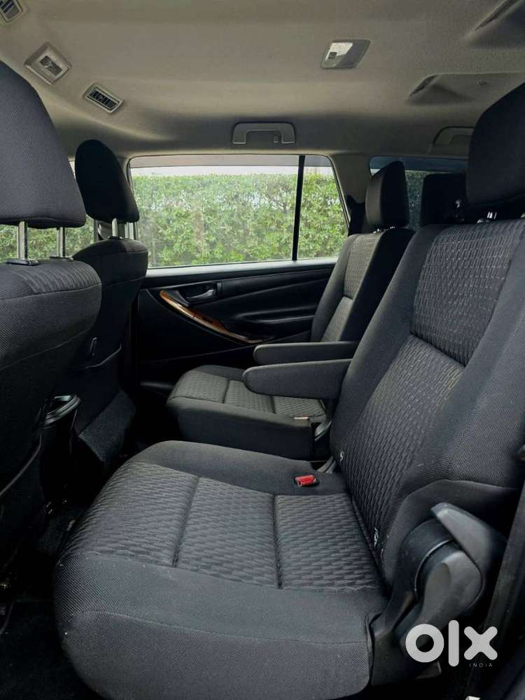 Toyota Innova Crysta 2.4 Gx Limited Edition At 7 Str, 2021, Diesel