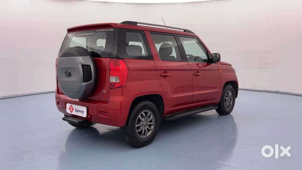 Mahindra Tuv 300 T10, 2018, Diesel