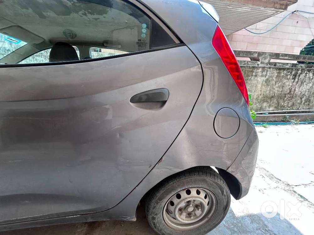 Hyundai Eon 2012 Petrol Well Maintained