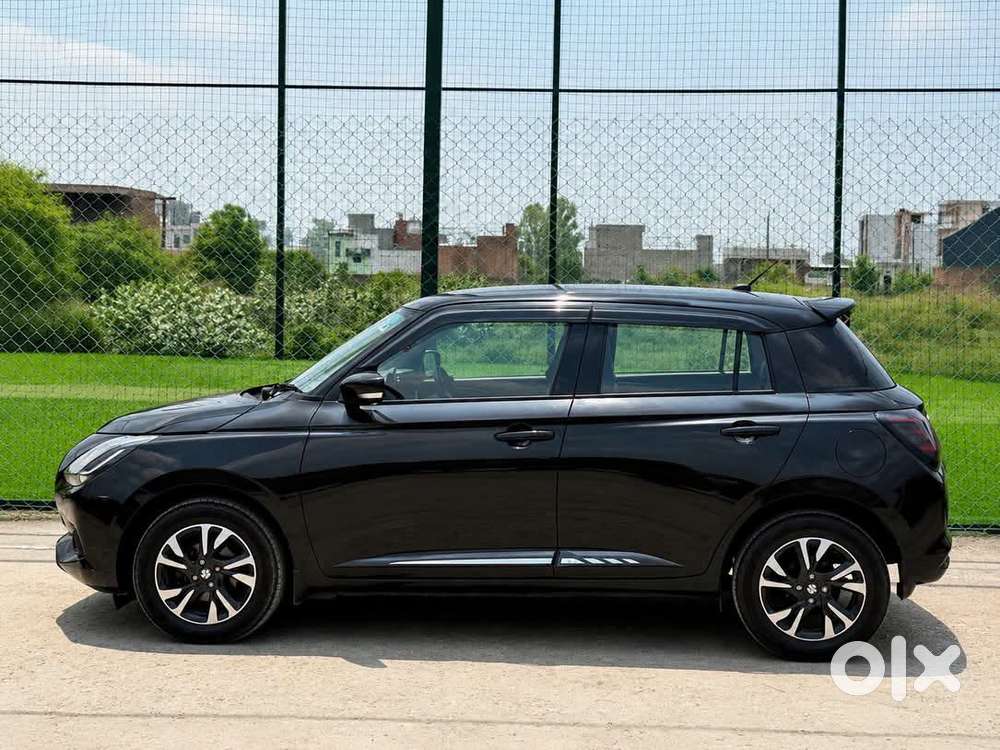 Maruti Suzuki Swift Vxi Ags, 2025, Petrol