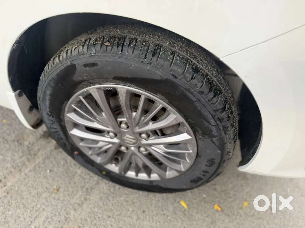 Maruti Suzuki Ertiga Zxi At, 2021, Petrol