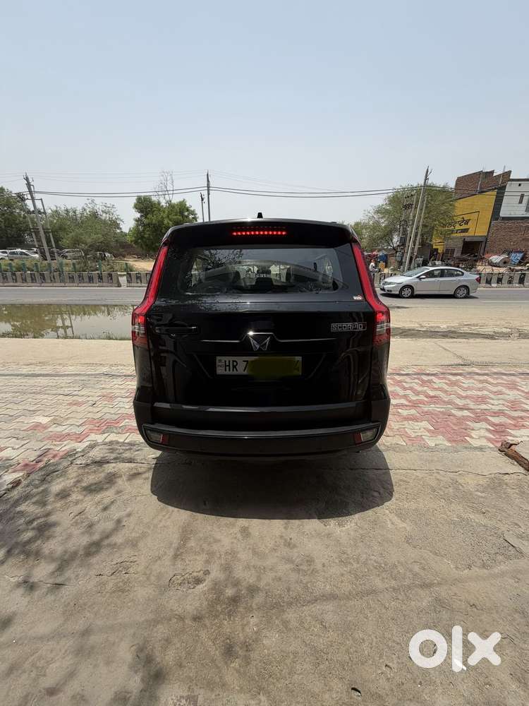Mahindra Scorpio N Z2 Diesel Mt 7 Str, 2025, Diesel