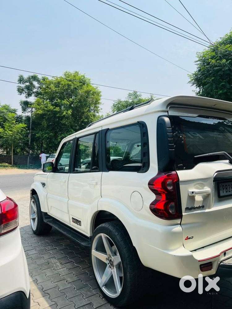 Mahindra Scorpio S11 Mt 7s, 2018, Diesel