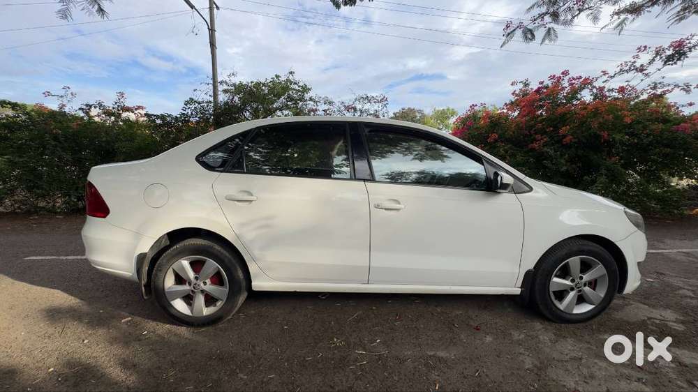 Skoda Rapid Diesel Automatic  White  Well Maintained  Tn37