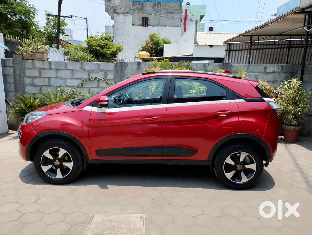 Tata Nexon 2018, Low Kms Driven.