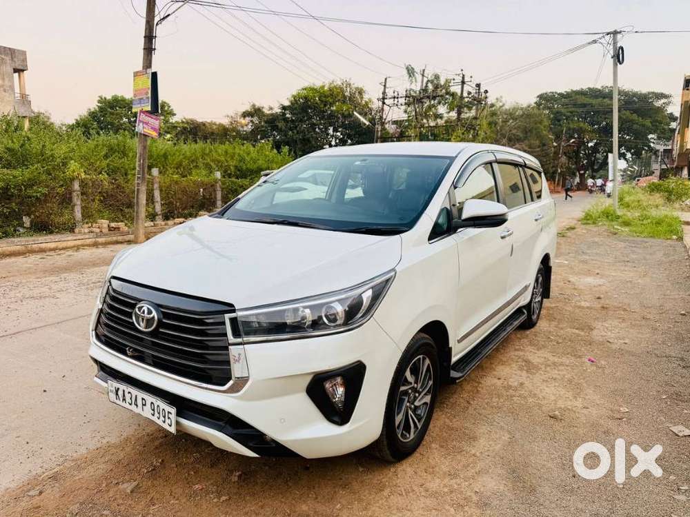 Toyota Innova Crysta 2.4 V 7 Str, 2022, Diesel