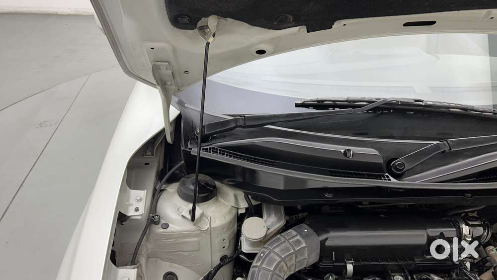 Maruti Suzuki Dzire Zxi Plus Ags, 2022, Petrol