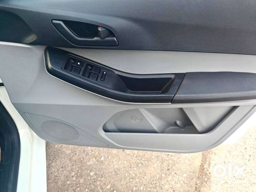 Tata Tiago 1.2 Revotron Xt Cng, 2024, Cng & Hybrids