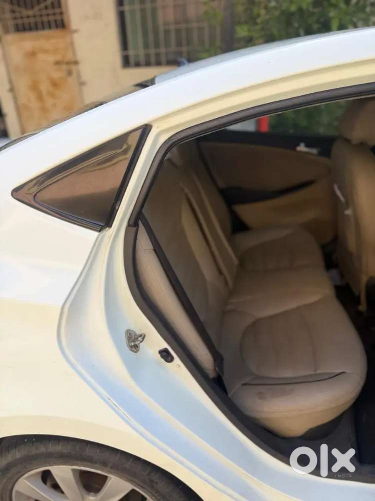 Hyundai Verna 2012 Diesel Around 125000 Km Driven.
